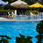 ホテル Club Turkuaz Garden Adult Only フェティエ